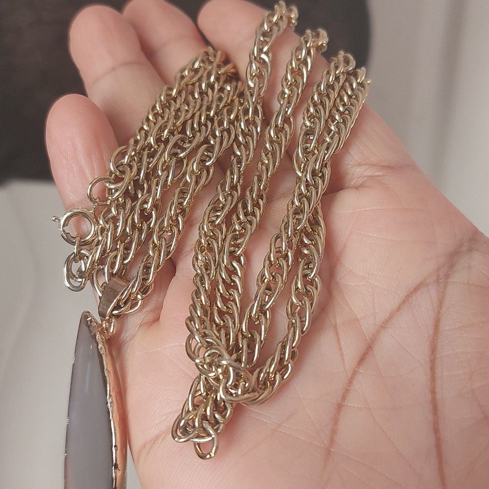 Natural Agate Slab Gold Gilded Pendant On Gold Tone Twist Chain Necklace - Picture 7 of 7